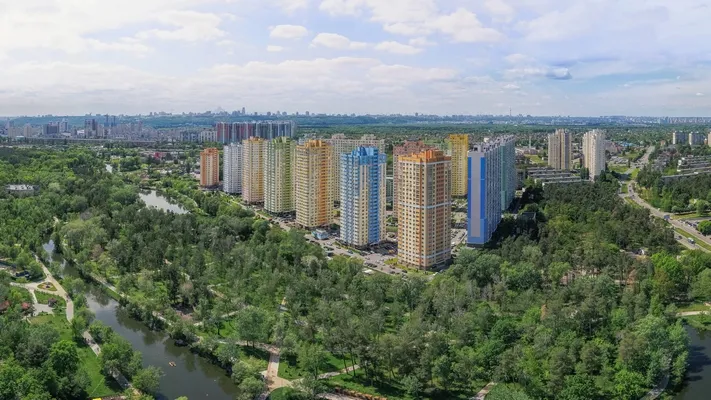 Виды из окон и видео 360 для ЖК «Новый автограф»